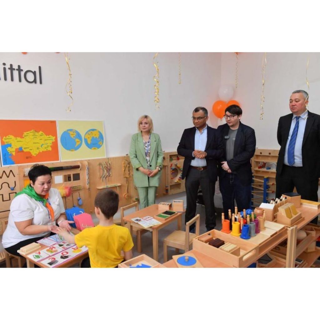 «АрселорМиттал Темиртау» подарил класс Монтессори особенным детям Темиртау