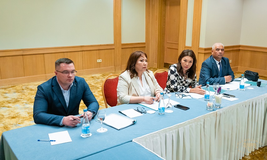 АО «АК «Алтыналмас» подписал коллективный договор с представителями работников
