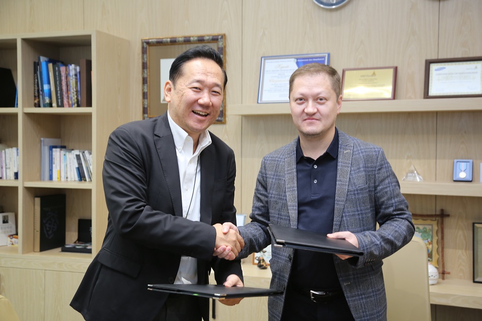 Казатомпром подписал меморандумы о сотрудничестве в сфере цифровизации с компаниями Samsung Electronics и Honeywell