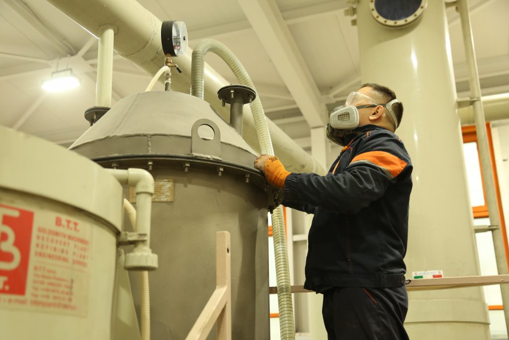 Аффинажный завод «Тау-Кен Алтын» запустил новый цех переработки производственных отходов